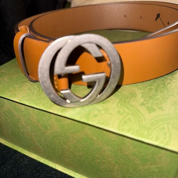 Brand new with box GUCCI 
Selleria Calfskin unisex  Interlocking G size 90 - Picture 4 of 8